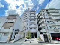 2025年9月リフォーム済!オートロック付きで安心の住まい♪
2沿線4駅利用可!徒歩圏内に生活利便施設が充実!
お車を所有されていない方にも便利な立地♪