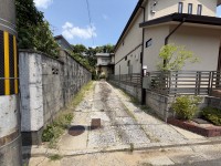 伏見区の不動産の事ならライフワンにお任せください 【建築条件無】お好きなハウスメーカーさんで建築できます！
土地面積94坪超え！3沿線4駅利用で通勤通学に便利！
大手筋商店街までは徒歩10分♪周辺施設が充実の立地♪