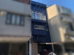 リフォーム履歴有!現況賃貸中!表面利回り約6.08%!
毎日の買い物に便利なカナートモール伏見は徒歩6分!